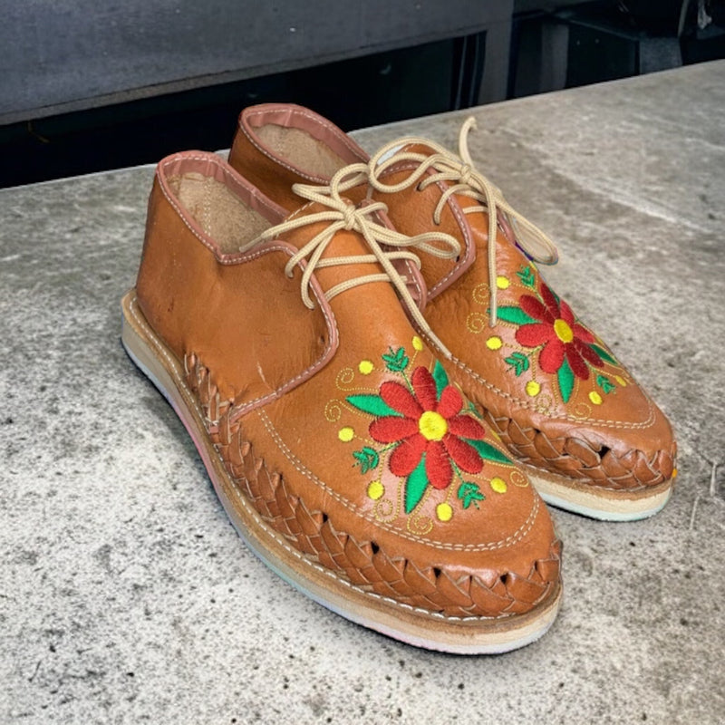 ZAPATO FLOR ROJA