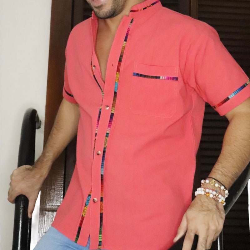 Guayabera con sarape salmón