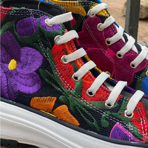 TENIS CONVERSE BORDADOS