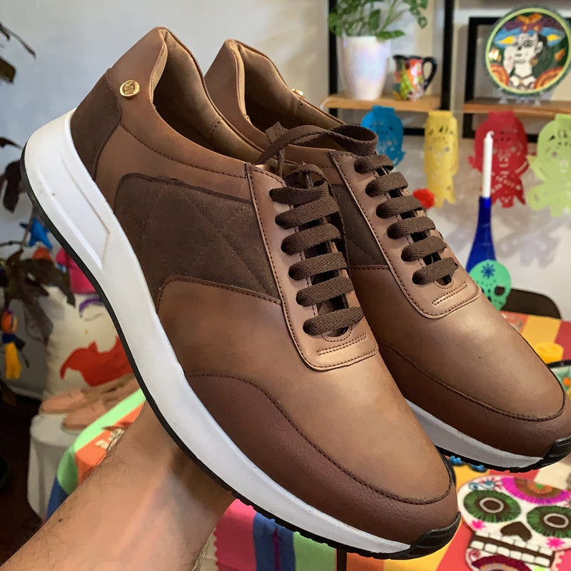 BARCELONA SNEAKERS
