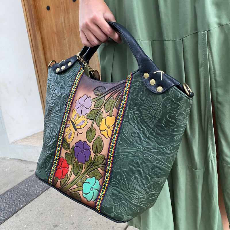 BOLSA DE CUERO MARIPOSA VERDE